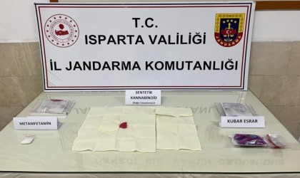 Ispartada jandarmadan uyuşturucu operasyonu: 4 gözaltı