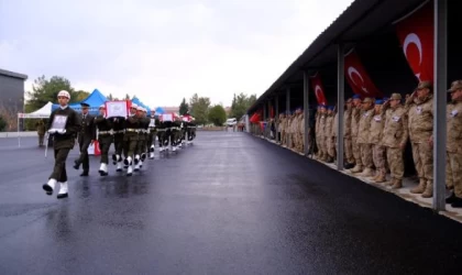 Pençe-Kilit şehitleri, memleketlerine uğurlandı