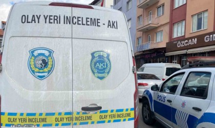 Uşakta esnaflar arasında bıçaklı kavga: 1 yaralı