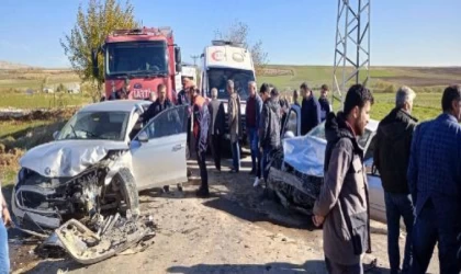 Adıyaman’da otomobiller çarpıştı; 1 ölü, 3 yaralı