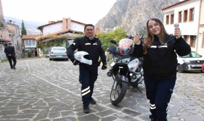 Bakan Koca görüntülerini paylaşmıştı, sağlık çalışanı çift motosiklet ambulansla hayat kurtarıyor