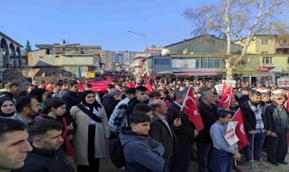 Batmanda binlerce kişi terörü lanetledi