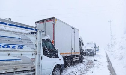 Bitliste zincirleme trafik kazası: 1 ölü