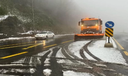 Bolu Dağı’nda kar yağışı