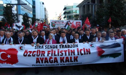 HAK-İŞ Filistine destek için Trabzonda miting düzenledi