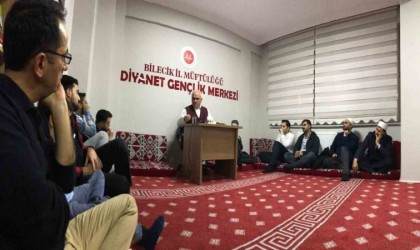 Hz. Muhammedin hayatı ders niteliğinde anlatılıyor