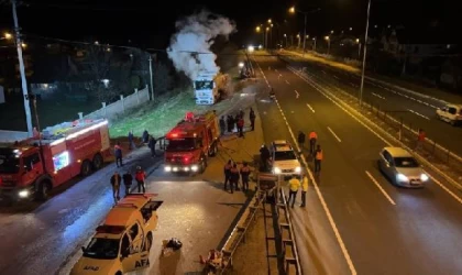 Kimyasal madde yüklü tankerde yaşanan sızıntı ekipleri alarma geçirdi