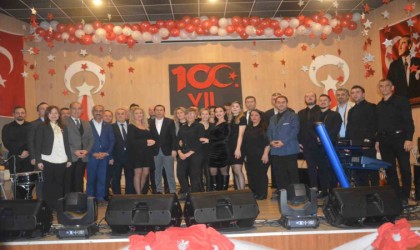 Öğretmenlerden Cumhuriyetin 100üncü yılına özel konser