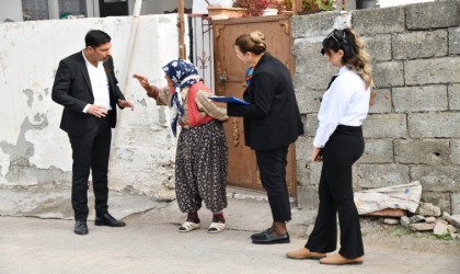 Osmaniyede Mobil Halkla İlişkiler birimi, vatandaşların beklenti ve taleplerini dinliyor