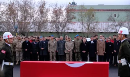 Pençe-Kilit şehidi için Şırnak’ta tören