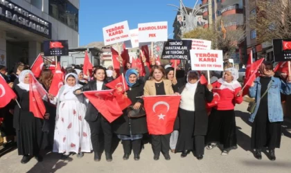 Şırnak’ta kadınlardan ’Teröre Lanet’ yürüyüşü