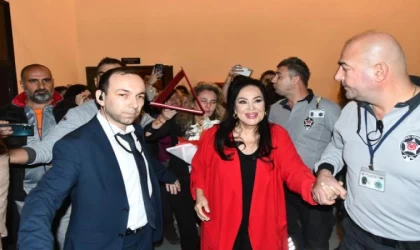 Türkan Şoray, Cahit Irgat’ı anma gecesine katıldı