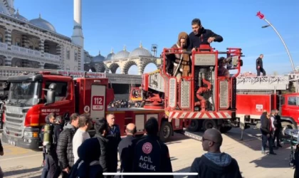 Yangın çıkan binada mahsur kalanları itfaiye kurtardı