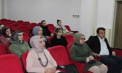 Bayburtta Aile Söyleşileri programı düzenlendi