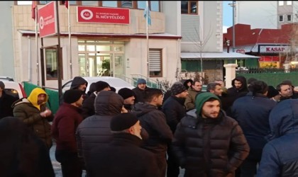 Bayburtta vatandaşlar umreye uğurlandı