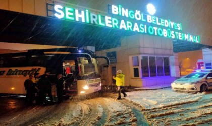 Bingölde şehirlerarası yolcu ve yük taşımacılığı yapan araçlara denetim