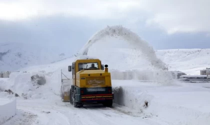 Bitlis’te 177 köy yolu ulaşıma kapandı