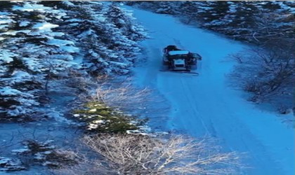 Giresunda yayla yollarındaki karla mücadele çalışmaları dronla görüntülendi