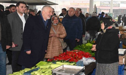 Ispartada yoğun kar sebebiyle çöken kapalı pazar yeniden inşa edildi