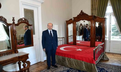 KKTC Cumhurbaşkanı Tatar, Atatürk Köşkünü ziyaret etti