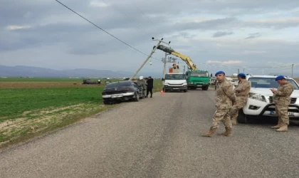 Mardin’de aileler arasında ’muhtarlık’ anlaşmazlığı; araçlarıyla birbirini kovaladılar, kaza yapınca kavga ettiler