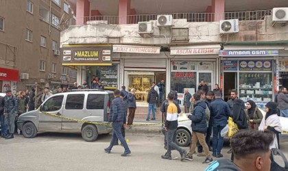 Mardinde maskeli şahıslardan kuyumcuya silahlı saldırı