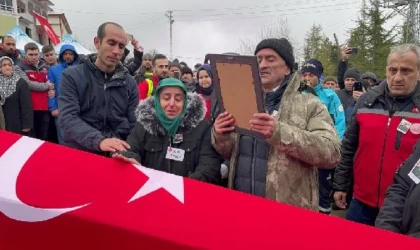 Şehit Aslan, Amasya’da son yolculuğuna uğurlandı