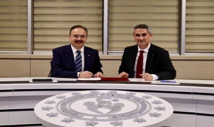 Siirt Atatürk Stadı tribün inşaatı tamamlanıyor