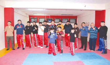 Sungurluda kick boks antrenmanları yeniden başladı