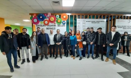 Tasarım Beceri Merkezi üniversite öğrencilerini ağırladı