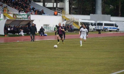 TFF 2. Lig: Isparta 32 Spor: 1 - Menemen FK: 2