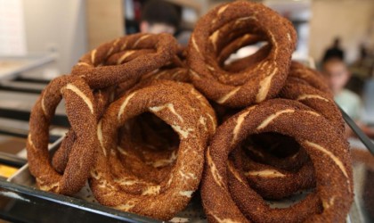 Uşakta simit 10 lira oldu