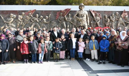 3 bin Lapsekili şehitlikleri ziyaret edecek