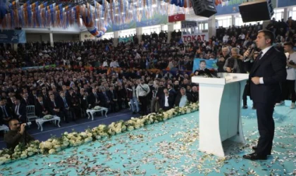 AK Parti’li Sırakaya: Kariyer planlaması yapan başkana bu millet oy verir mi