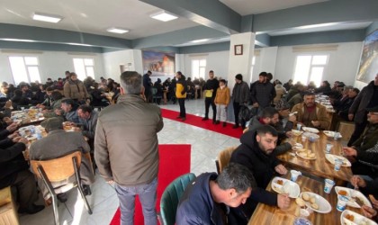 Ardahan Belediyesi, taziye evlerine yemek ikramına başladı