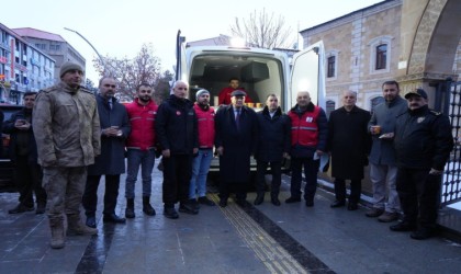 Depremde hayatını kaybedenler dualarla anıldı