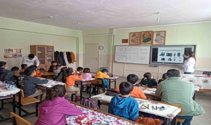 Hakkaride sıfır atık ve geri dönüşüm eğitimi