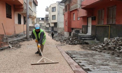 Haliliyede sokaklar yenileniyor