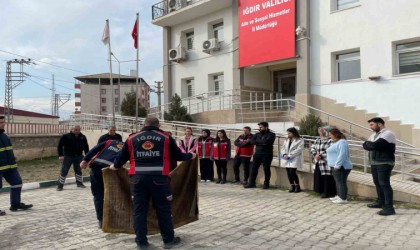 Iğdır Belediyesinden yangın söndürme eğitimi