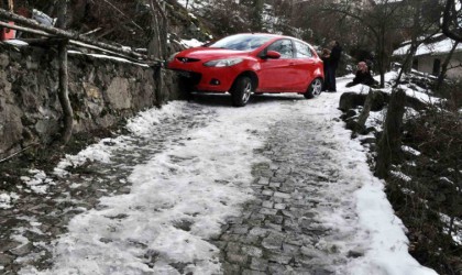 Mudurnuya tatile gelen aile ölümden döndü