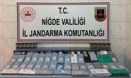 Niğdede 78 adet kaçak cep telefonu yakalandı