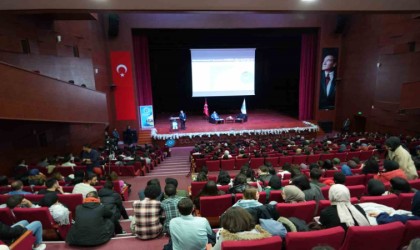 Niğdede öğrenci ve akademisyenlere TÜBİTAK destekleri anlatıldı