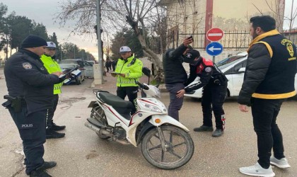 Okul önlerinde asayiş denetimi yapıldı