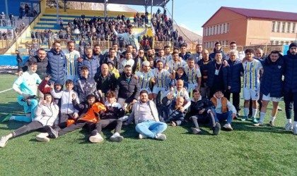 Özgüzelderespor, Diyarbakırspor u 3-0 yendi