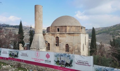 Tarihi Kurşunlu Camide restorasyon hızla ilerliyor