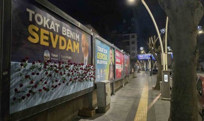 Tokat Belediye Başkanı Eroğlundan hemşehrilerine gül jesti