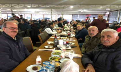 Arifiye mezunları geleneksel iftar yemeğinde bir araya geldi.