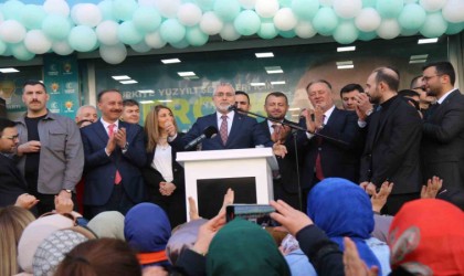 Bakan Işıkhan: Halkın rızkını teröre peşkeş çeken zihniyetlerden büyük projeler beklenemez