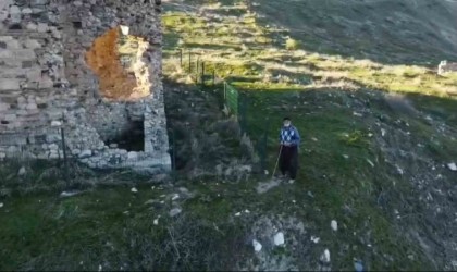 Elazığda ilk defa dron gören vatandaşın tavırları tebessüm ettirdi