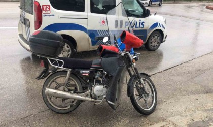 Elazığda motosiklet devrildi: 2 yaralı